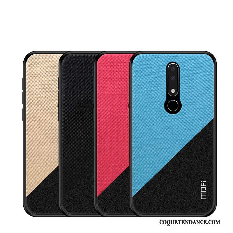 Nokia 3.1 Plus Coque Étui Protection Modèle Fleurie Or Tissu